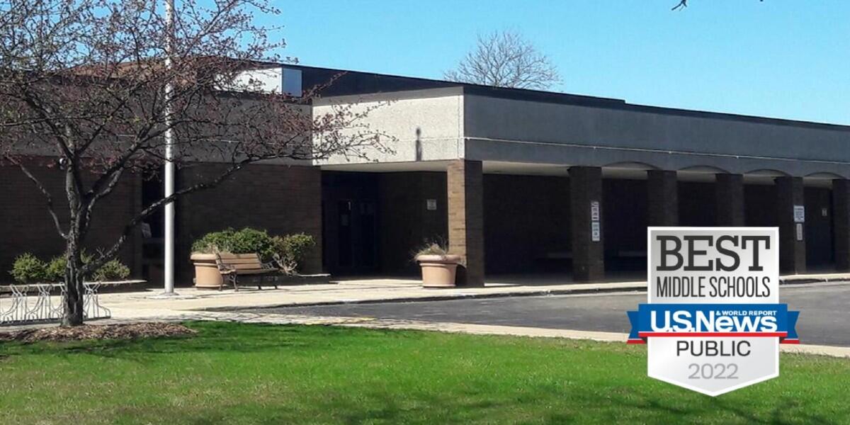 Picture of front entrance Westmont Junior High School